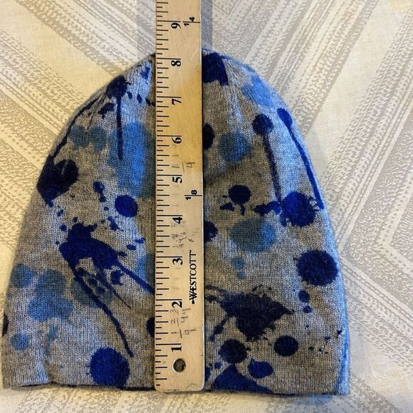 Autumn Cashmere Kids Girls Grey with Blue Splatter Beanie Hat - Picture 6 of 6